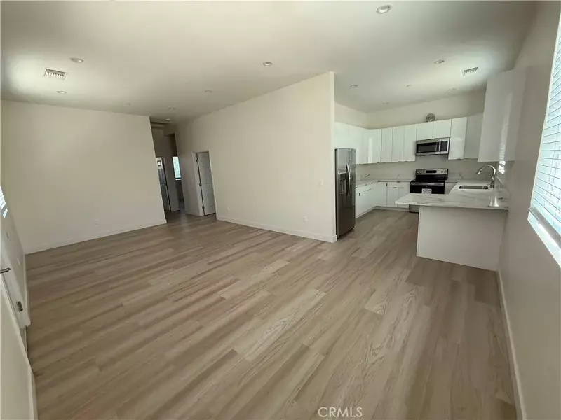 7246 N.Fair Avenue, Sun Valley, CA 91352
