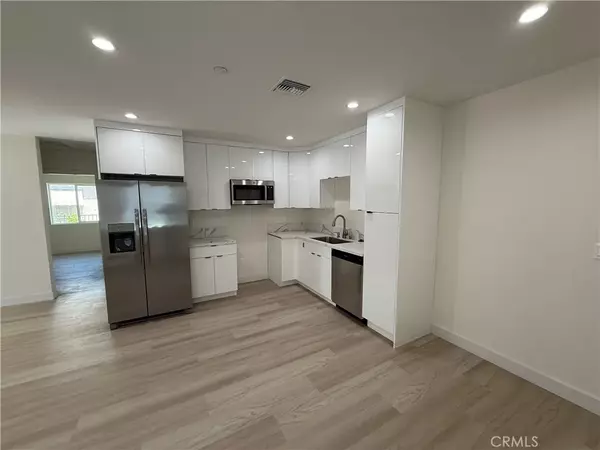 Sun Valley, CA 91352,11156 Wyandotte Street