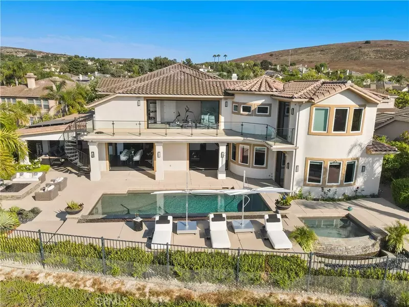 2483 Santa Bella Place, Westlake Village, CA 91362