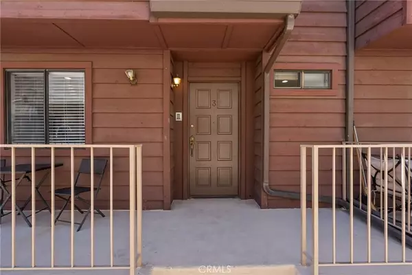 Sherman Oaks, CA 91423,4455 Fulton Avenue #3