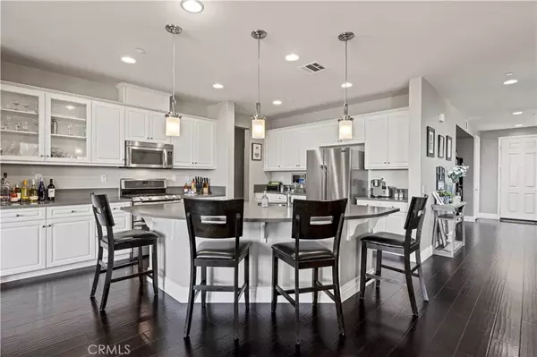 Saugus, CA 91350,20556 Suzie Lane