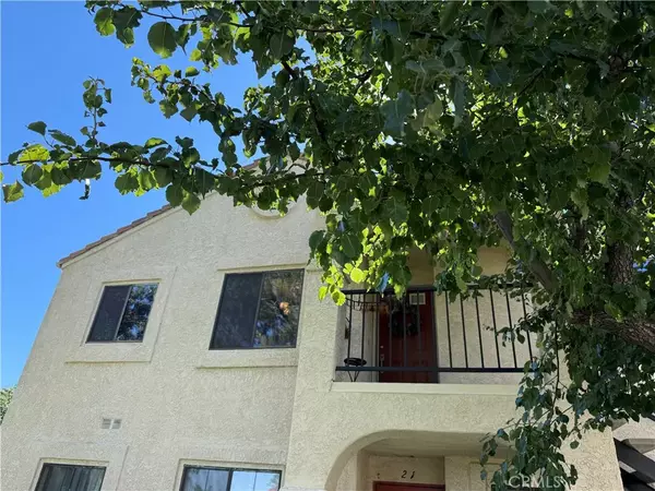 2554 Olive Drive #22, Palmdale, CA 93550