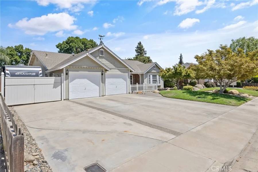 3408 W Orchard Avenue, Visalia, CA 93277
