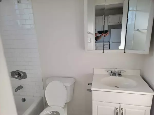 El Segundo, CA 90245,617 Illinois Court #22