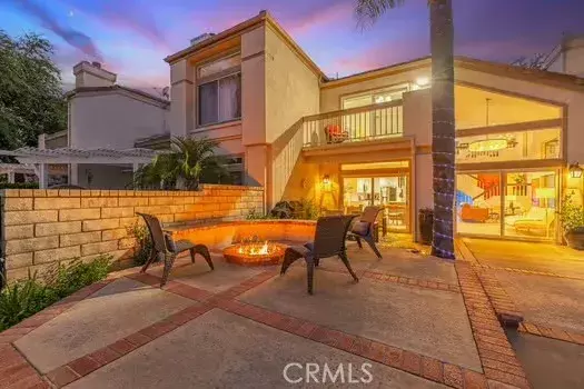 Valencia, CA 91355,24444 Hampton Drive #C