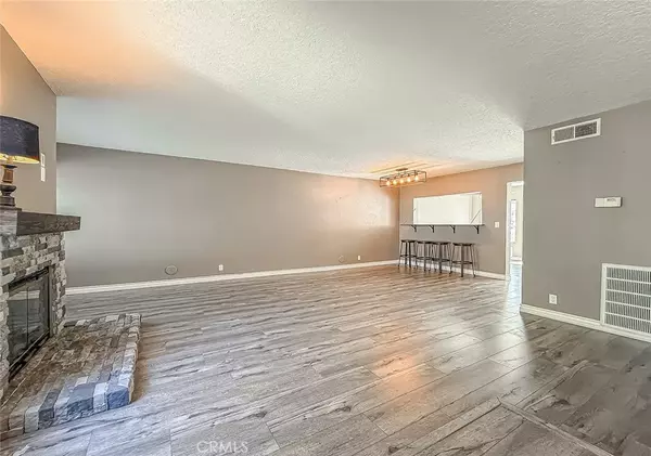 Simi Valley, CA 93065,415 Jeremiah Drive #B