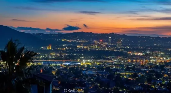1369 Paseo Redondo, Burbank, CA 91501