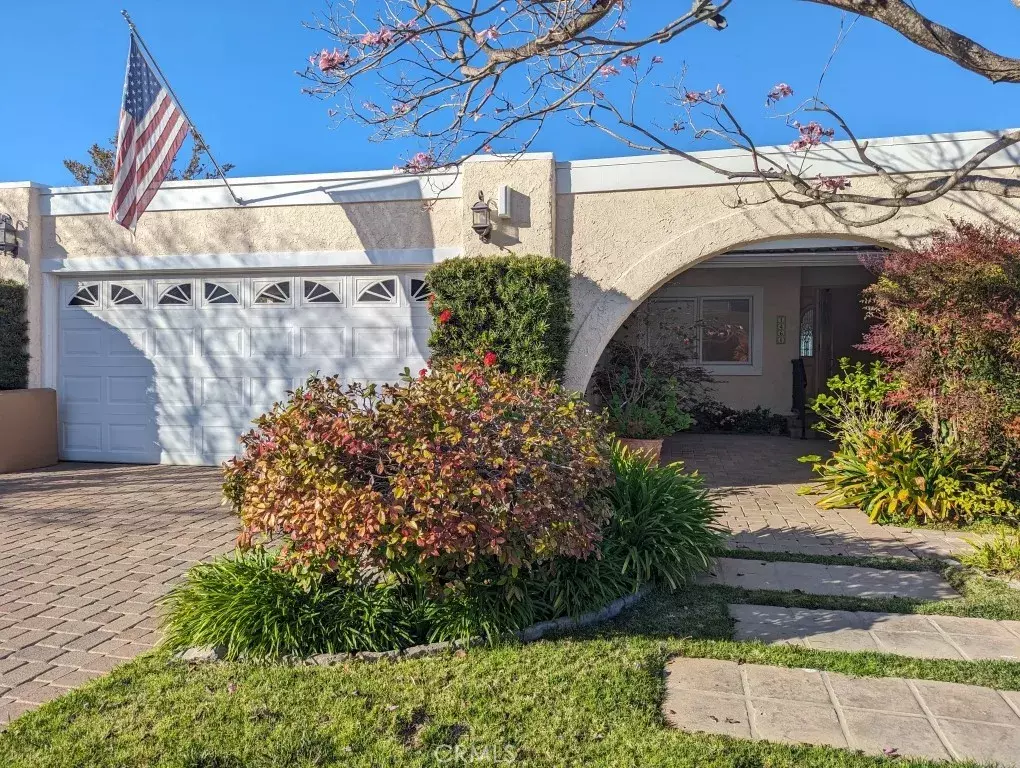 Westlake Village, CA 91361,1461 Flinton Court