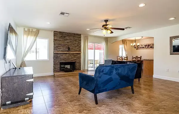 West Hills, CA 91307,7101 Fallbrook Avenue