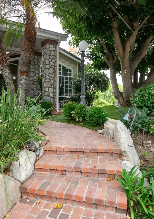Simi Valley, CA 93065,287 Goldenwood Circle