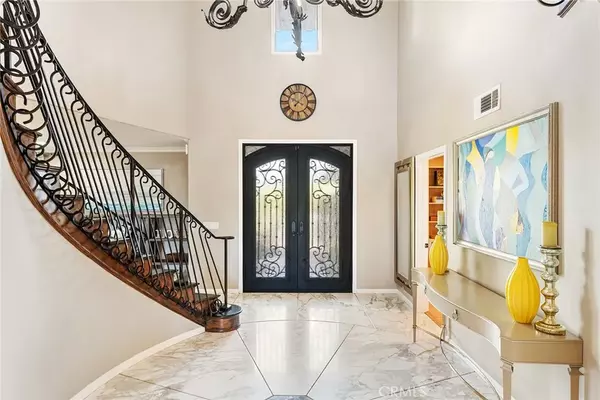 Woodland Hills, CA 91364,5005 Delita Place