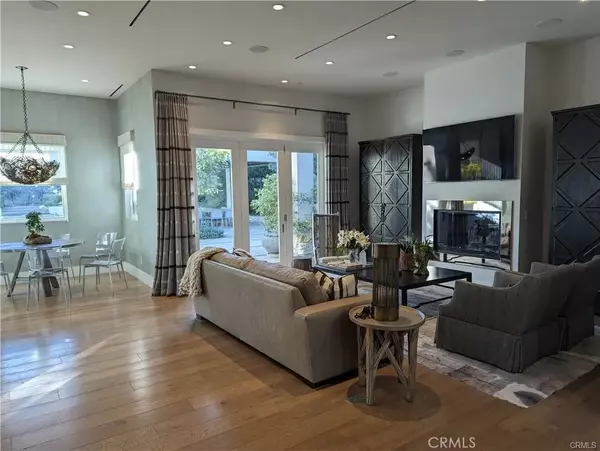 Encino, CA 91316,17950 Rancho Street