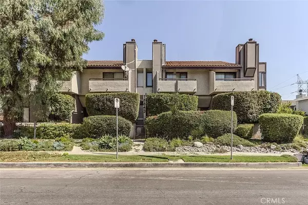 18843 Hatteras Street #2, Tarzana, CA 91356