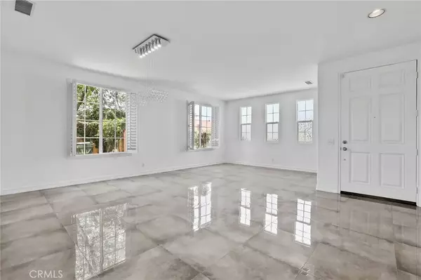 Huntington Beach, CA 92649,5142 Pearce Drive