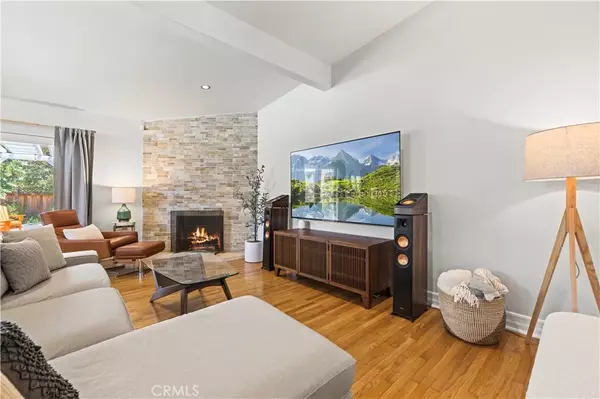 Encino, CA 91316,5628 Wish Avenue