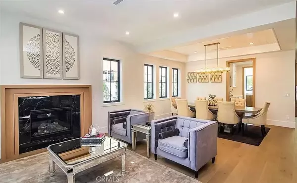Valley Village, CA 91607,4923 Rhodes Avenue