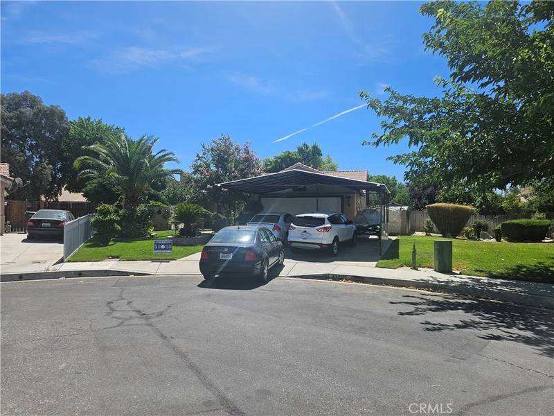 3320 Kipper Court, Lancaster, CA 93535