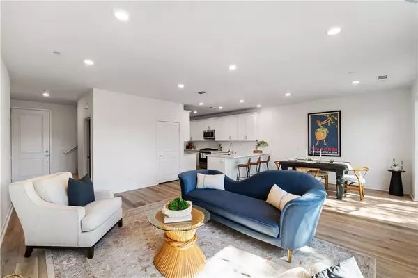 Northridge, CA 91325,8255 N Sophie Court