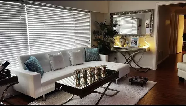 1600 S Pomona Avenue #C3, Fullerton, CA 92832