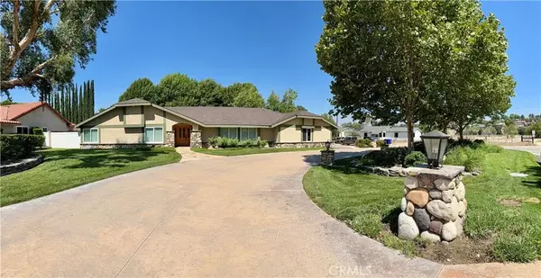 Newhall, CA 91321,24759 Aden Avenue