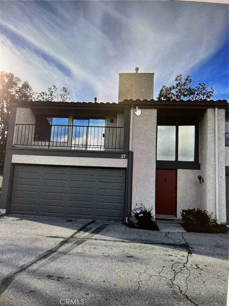 Porter Ranch, CA 91326,19547 Rinaldi Street #27