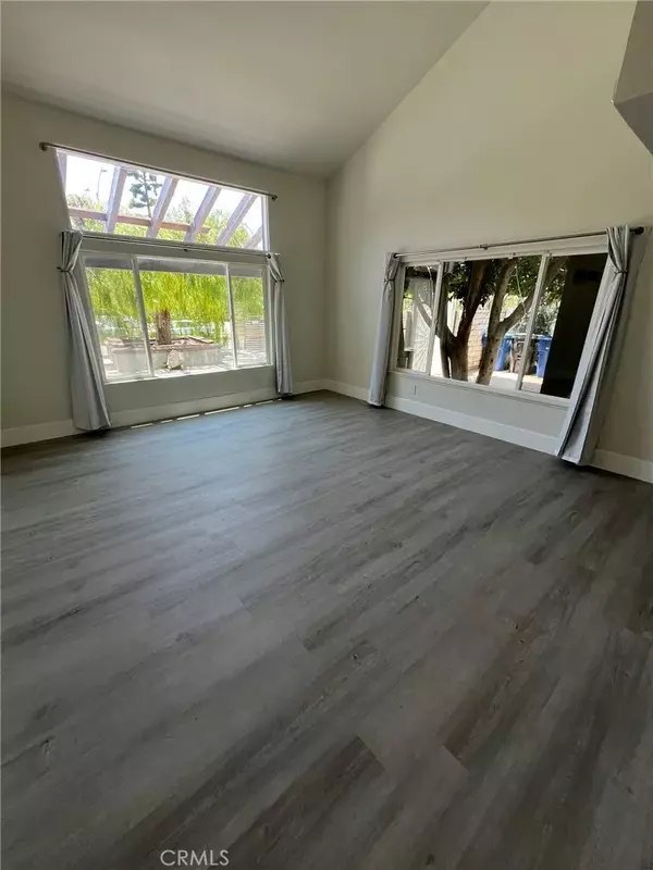 Northridge, CA 91324,18637 Lassen Street