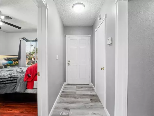 Pacoima, CA 91331,12326 Glamis Street