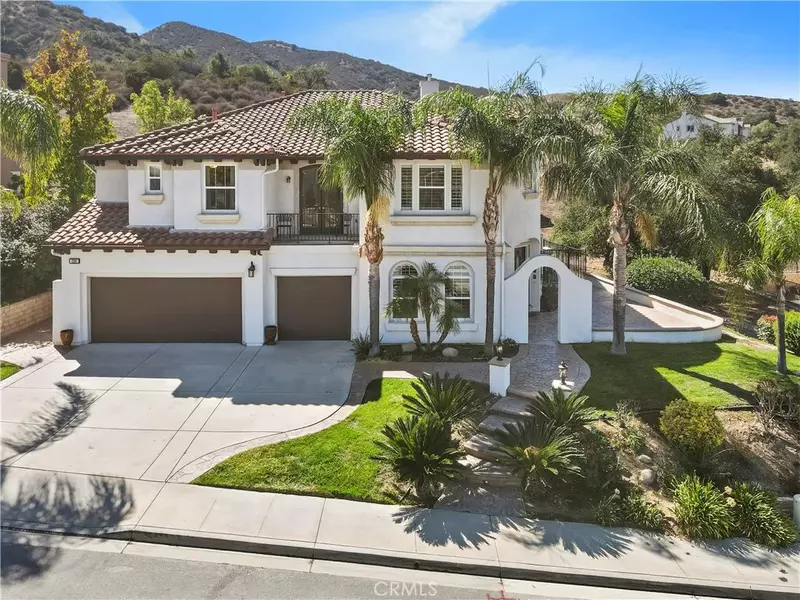 1291 Vintage Oak Street, Simi Valley, CA 93063