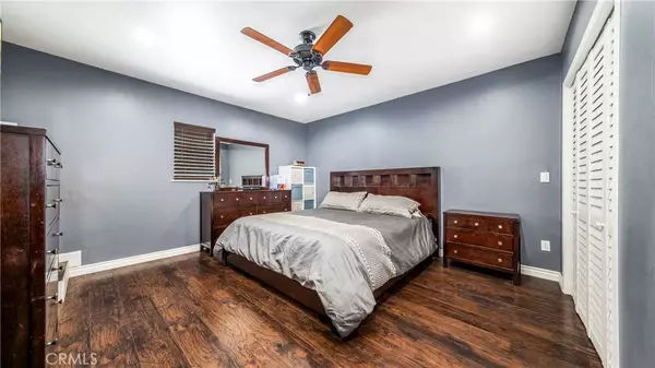 Mission Hills (san Fernando), CA 91345,10980 Burnet Avenue