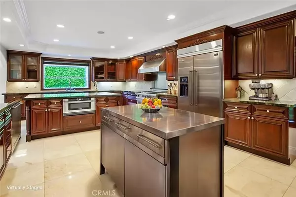 Sherman Oaks, CA 91403,4818 Lemonas Avenue