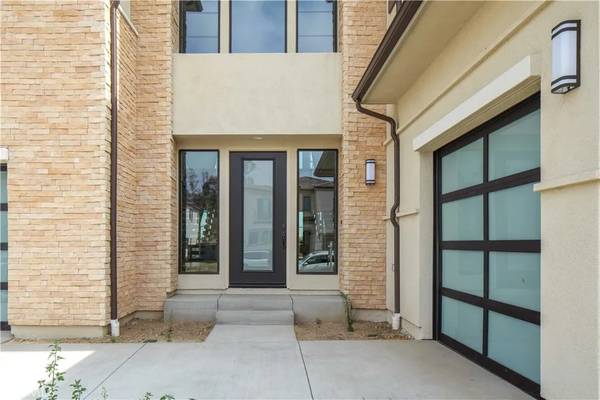 Chatsworth, CA 91311,20580 Edgewood Court