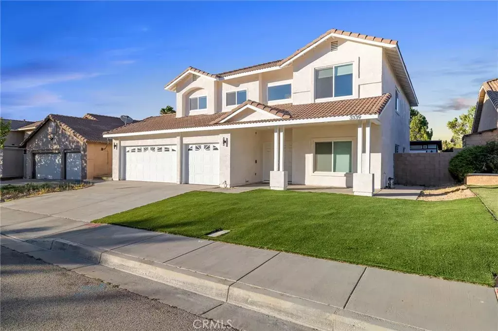 Palmdale, CA 93551,3339 Sungate Drive