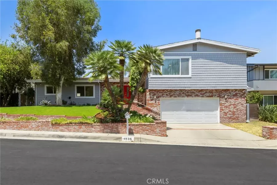 4135 Picasso Avenue, Woodland Hills, CA 91364