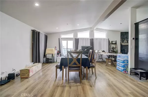Sylmar, CA 91342,13691 Gavina #480