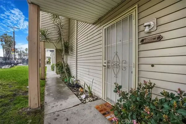 Mission Hills (san Fernando), CA 91345,9920 Sepulveda Boulevard #1
