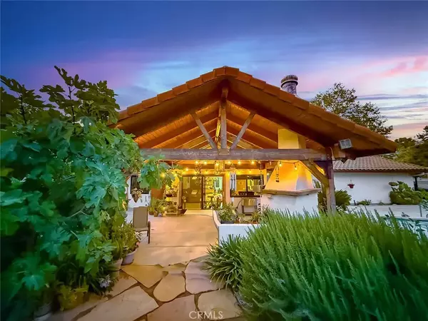 Simi Valley, CA 93065,890 Mellow Lane