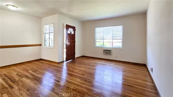 Encino, CA 91316,17634 Bromley Street