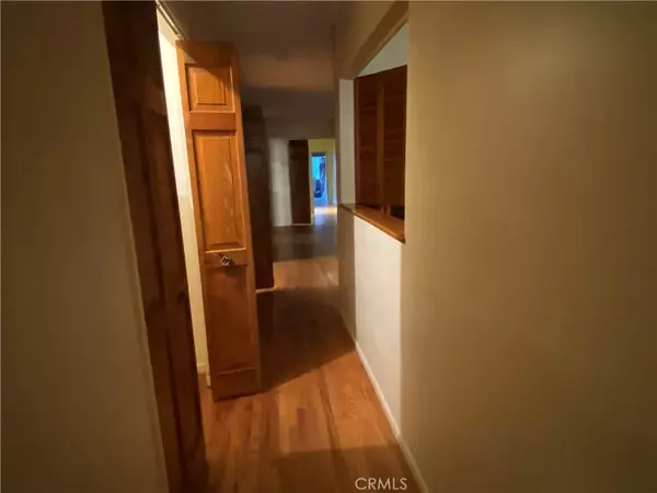 Northridge, CA 91325,18219 Rayen Street