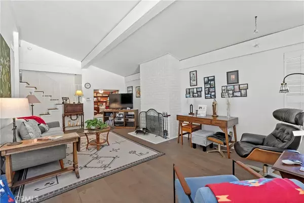 Woodland Hills, CA 91364,4214 Tosca Road