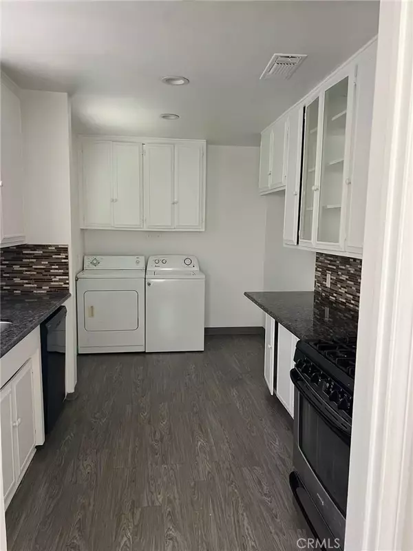 Glendale, CA 91205,1324 Carlton Drive