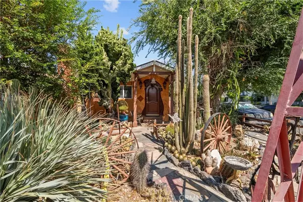 Reseda, CA 91335,7300 Sylvia Avenue