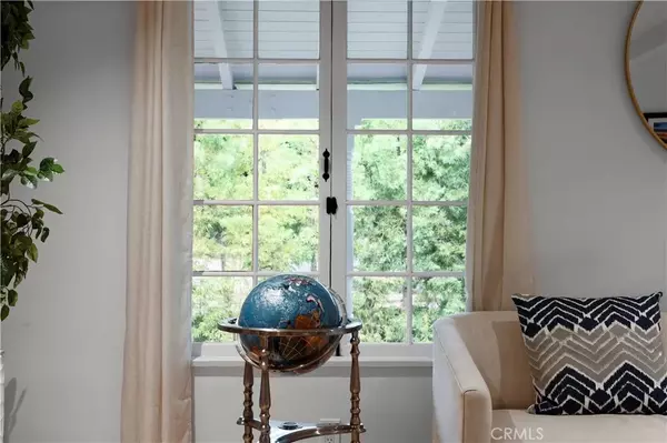 Studio City, CA 91602,11305 Valley Spring Lane