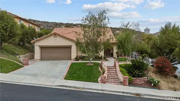 Canyon Country, CA 91351,28332 Falcon Crest Drive