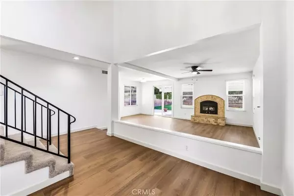 Moorpark, CA 93021,11928 River Grove Court