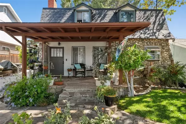 La Crescenta, CA 91214,3735 4th Avenue