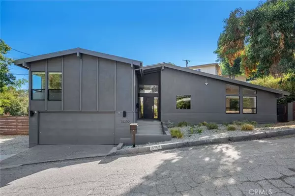 22250 Capulin Court, Woodland Hills, CA 91364