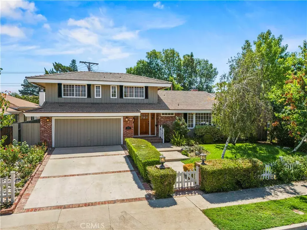 Northridge, CA 91343,9158 Gerald Avenue