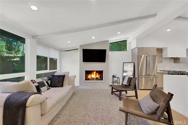 Woodland Hills, CA 91364,4941 Rigoletto Street