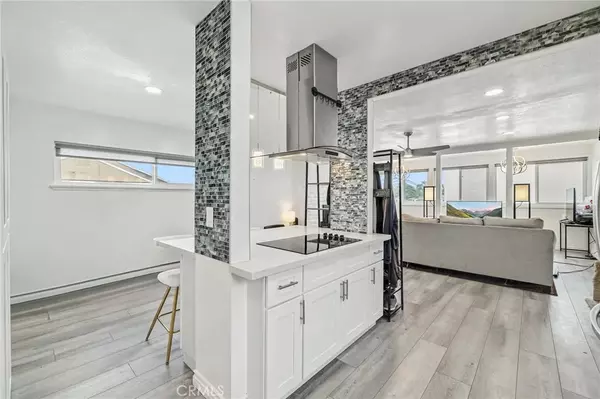 Oxnard, CA 93030,1349 Edgewood Way #49