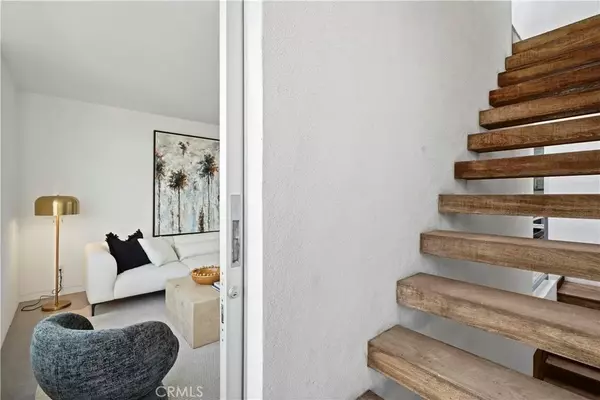 Venice, CA 90291,1121 Abbot Kinney Boulevard #3